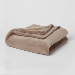 60"x80" Lush Faux Fur Bed Throw - Threshold™ 9 60"x80" Lush Faux Fur Bed Throw - Threshold™ -Threshold™ GUEST cbb5e81f 3c56 4c24 9009 ed4b66162aa8